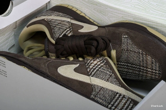 SB Low 304292-223 Dunk  Nike Tweed 0813